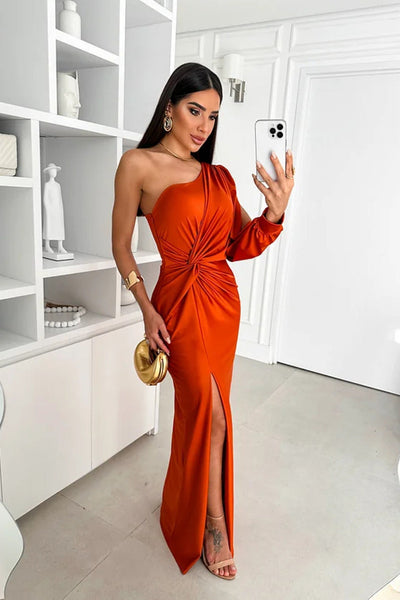 Zinaria - Elegant and refined dress